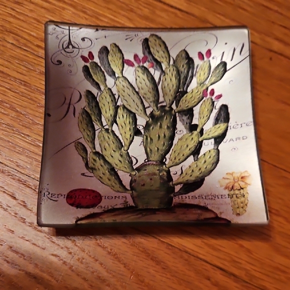 3 Glass Cactus Design Trinket Dishes, Square, 4", NWT - Picture 3 of 4